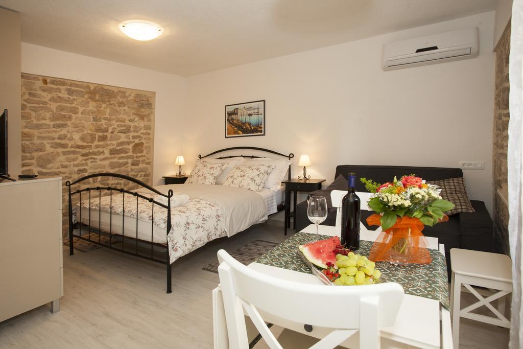 Apartmani Luca Split Eksteriør bilde